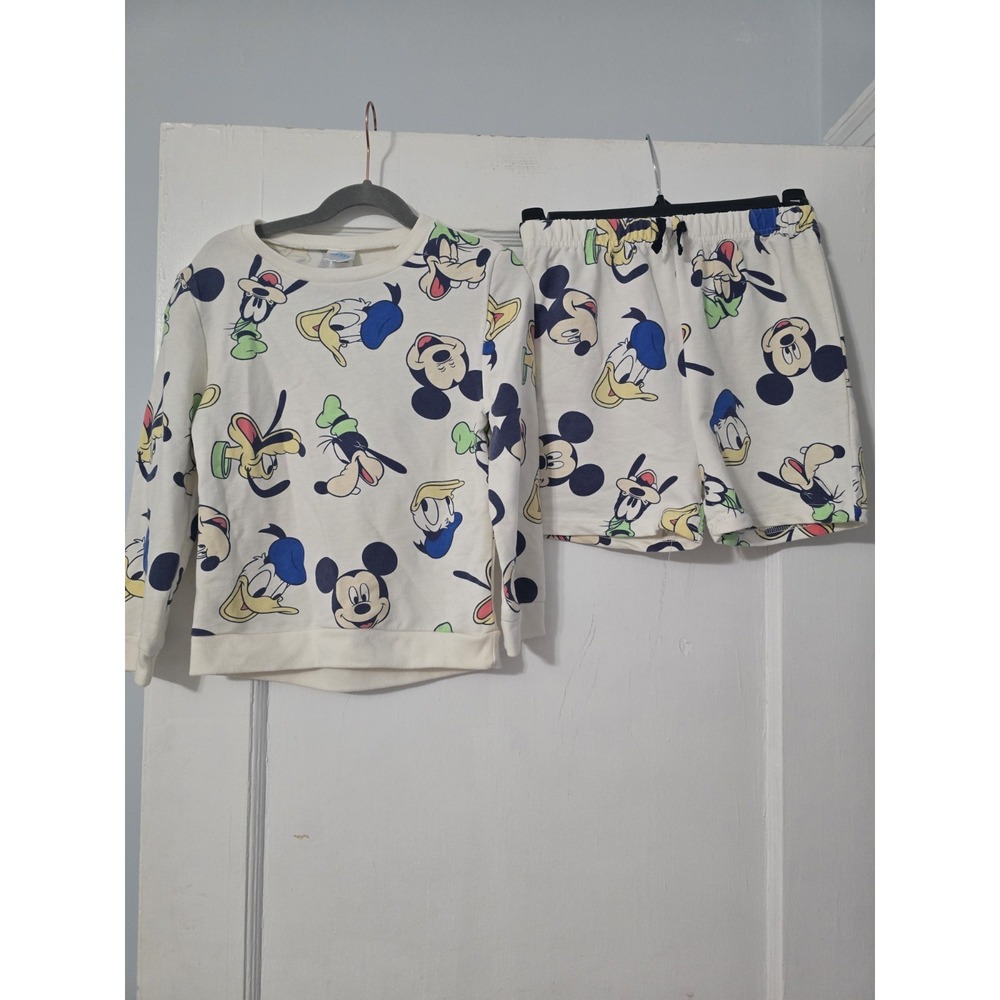 Disney Mickey And Friends Sweatshirt Set Child Size 7